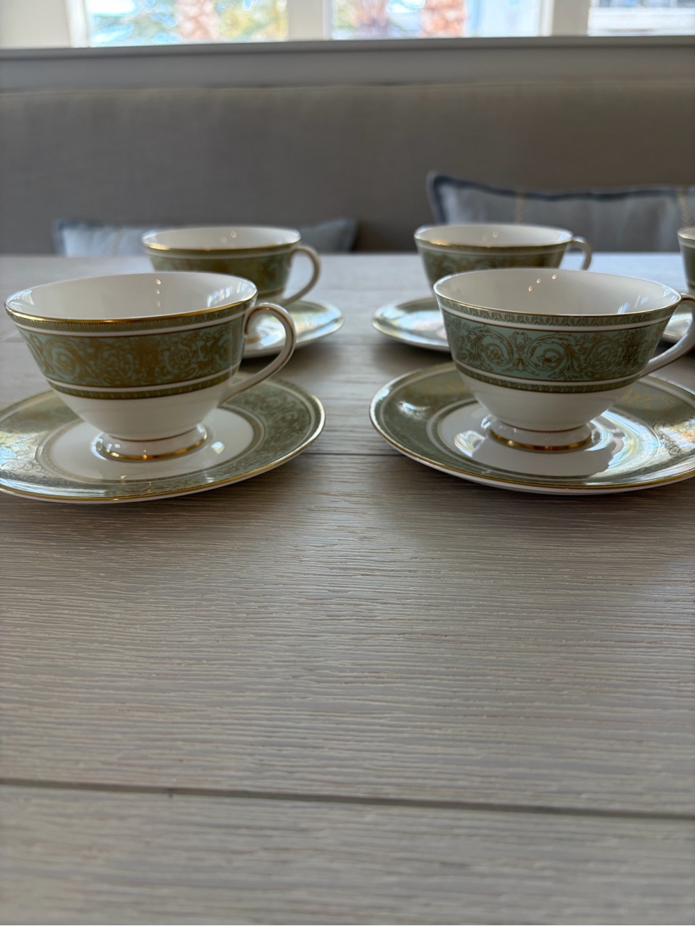 Royal Doulton English Renaissance H4972 Bone China Tea Cup & Saucer Set